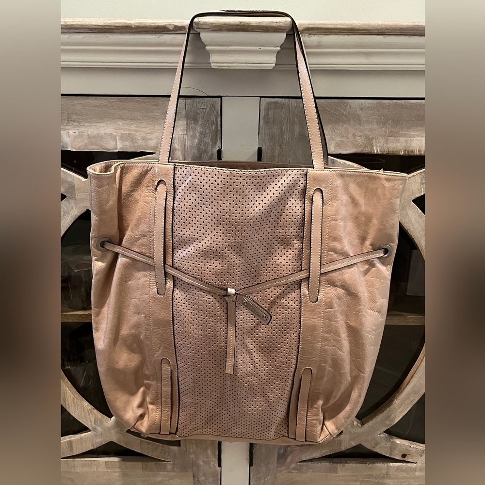Rare, Unique Soft Sided Abro‎ Leather Tote in Soft Tan/Cream NWOT